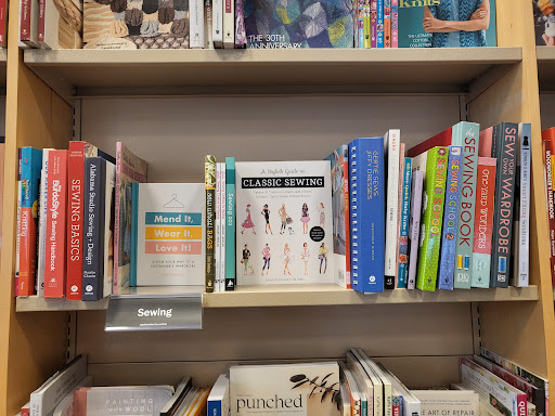 Book Store «Barnes & Noble», reviews and photos, 7157 Plaza Center Dr, West Jordan, UT 84084, USA