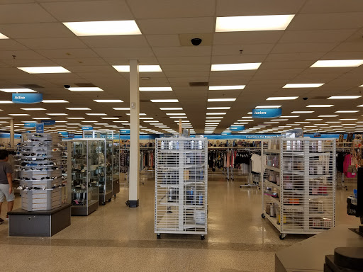 Clothing Store «Ross Dress for Less», reviews and photos, 1161 N Burleson Blvd, Burleson, TX 76028, USA