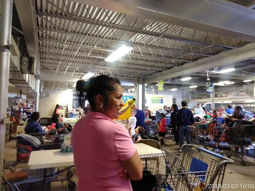 Donations Center «Goodwill», reviews and photos, 714 34th St, Lubbock, TX 79404, USA