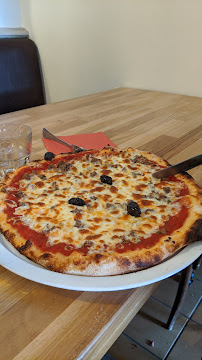Pizza du Pizzeria Les Grees à Rochefort-en-Terre - n°2