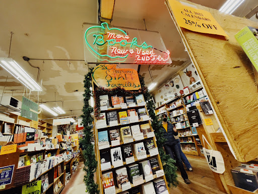 Book Store «Green Apple Books», reviews and photos, 506 Clement St, San Francisco, CA 94118, USA