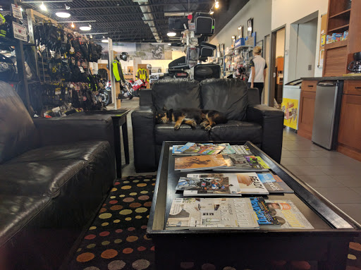 BMW Motorcycle Dealer «BMW Motorcycles of Cleveland», reviews and photos, 7315 N Aurora Rd, Aurora, OH 44202, USA