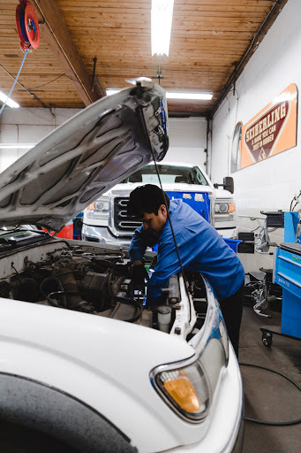 Auto Repair Shop «Hoesly Eco Automotive», reviews and photos, 210 W McLoughlin Blvd, Vancouver, WA 98660, USA