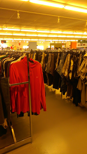 Thrift Store «Ohio Discount Thrift Store Inc», reviews and photos, 1739 Brittain Rd, Akron, OH 44310, USA