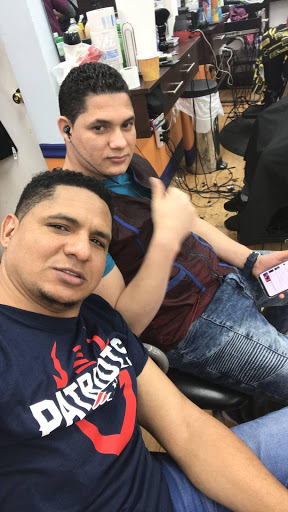Barber Shop «Los Primos Barber Shop», reviews and photos, 136 Meridian St, East Boston, MA 02128, USA