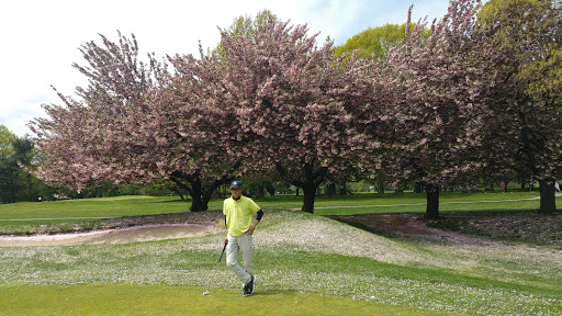 Public Golf Course «Clearview Park Golf Course», reviews and photos, 202-12 Willets Point Blvd, Queens, NY 11360, USA