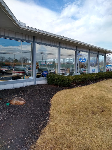 Ford Dealer «Liberty Ford Lincoln Vermilion», reviews and photos, 4215 Liberty Ave, Vermilion, OH 44089, USA