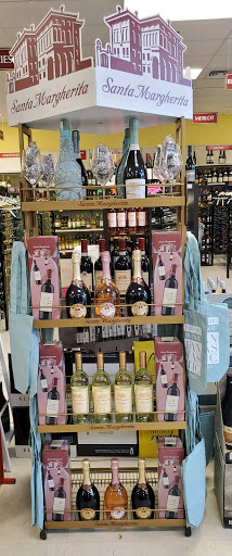 Liquor Store «Windham Wine & Spirits», reviews and photos, 1182 Main St, Willimantic, CT 06226, USA