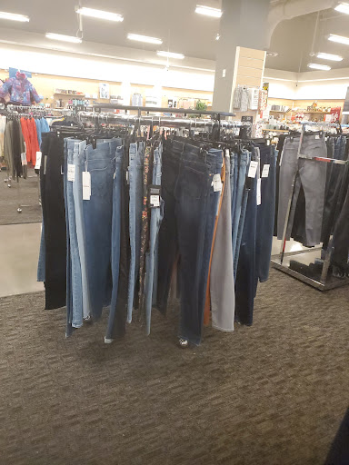 Department Store «Nordstrom Rack North Point MarketCenter», reviews and photos, 6200 North Point Pkwy, Alpharetta, GA 30022, USA