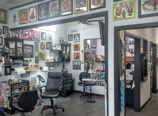Tattoo Shop «High Class Tattoo», reviews and photos, 6503 N Blackstone Ave, Fresno, CA 93710, USA