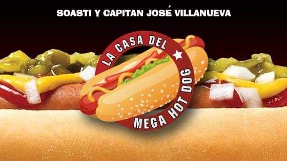 La Casa Del Mega Hot Dog