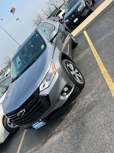 Car Dealer «Sunrise Chevrolet», reviews and photos, 414 North Ave, Glendale Heights, IL 60139, USA