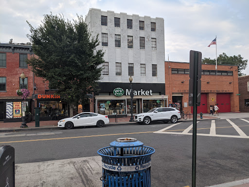 Gourmet Grocery Store «Yes! Organic Market Capitol Hill», reviews and photos, 410 8th St SE, Washington, DC 20003, USA