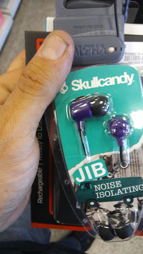 Clothing Store «Ross Dress for Less», reviews and photos, 181 S Las Posas Rd, San Marcos, CA 92078, USA