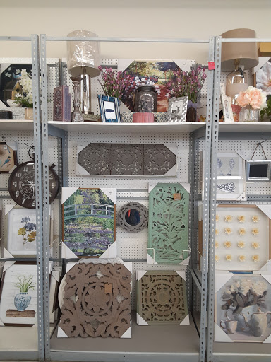 Home Goods Store «Tuesday Morning», reviews and photos, 6808 Huebner Rd, San Antonio, TX 78238, USA