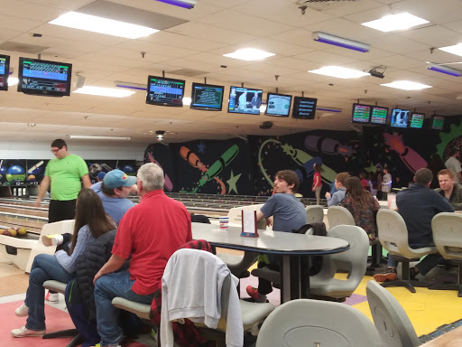 Bowling Alley «Cape Ann Lanes», reviews and photos, 53 Gloucester Ave, Gloucester, MA 01930, USA