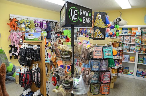 Pet Supply Store «Dog Day Afternoon», reviews and photos, 2527 Frank Scott Pkwy W, Belleville, IL 62223, USA