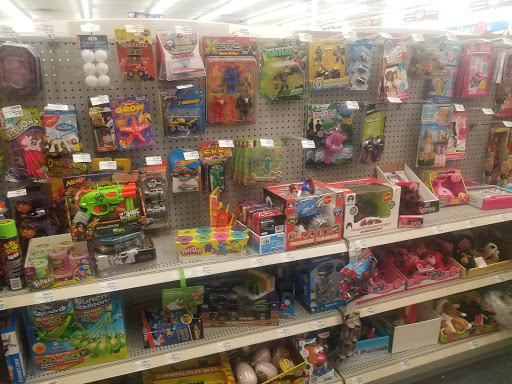 Drug Store «CVS», reviews and photos, 23391 Farmington Rd, Farmington, MI 48336, USA