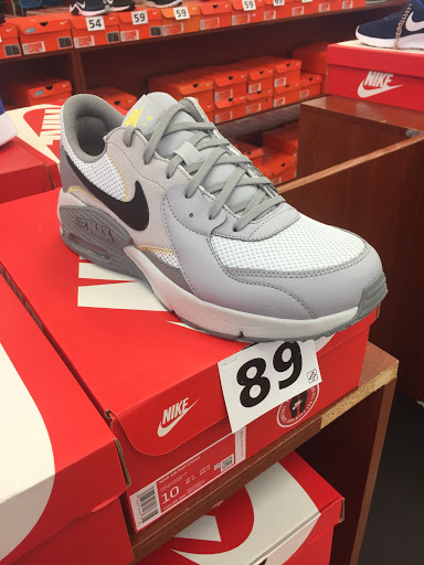 Shoe Store «Shoe City - Riverside», reviews and photos, 3535 Tyler St A3, Riverside, CA 92503, USA