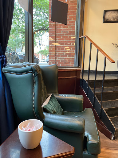 Barber Shop «Truefitt & Hill Barber Shop», reviews and photos, 111 W Monroe St, Chicago, IL 60603, USA