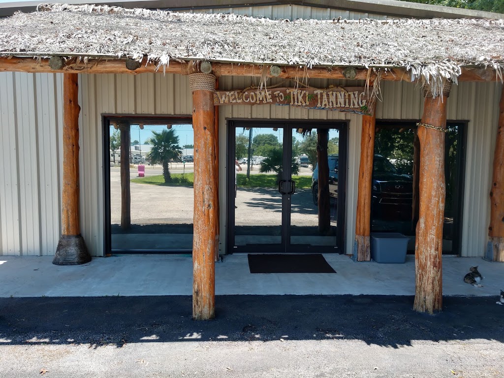 Tiki Tanning 77575