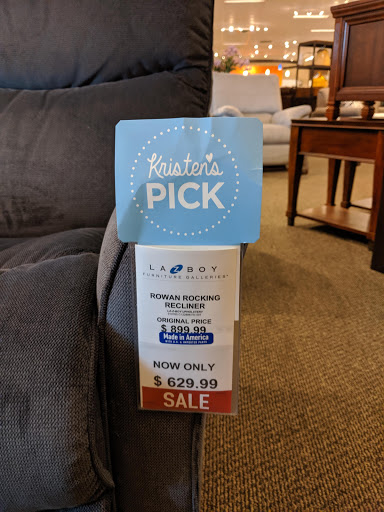 Furniture Store «La-Z-Boy Furniture Galleries», reviews and photos, 7595 France Ave S, Edina, MN 55435, USA