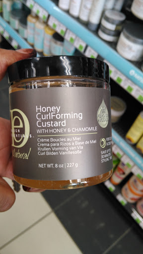 Beauty Supply Store «Sally Beauty», reviews and photos, 2510 W 94th St, Evergreen Park, IL 60805, USA