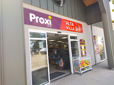 Proxi à Hauteville-sur-Mer