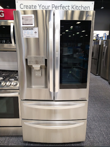 Electronics Store «Best Buy», reviews and photos, 6455 N Decatur Blvd, Las Vegas, NV 89131, USA