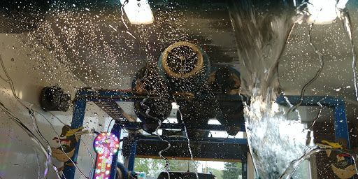 Car Wash «Flying Ace Express Car Wash», reviews and photos, 7175 Far Hills Ave, Dayton, OH 45459, USA