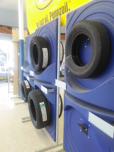 Tire Shop «St. Lucie Battery & Tire», reviews and photos, 317 Orange Ave, Fort Pierce, FL 34950, USA