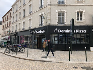 Photo n°35 de Domino's Pizza Orléans - Centre à Orléans ()