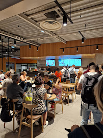 Atmosphère du Café Starbucks aéroport Marseille Hall 1 à Marignane - n°13