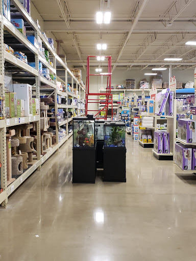 Pet Supply Store «PetSmart», reviews and photos, 159 N Weber Rd, Bolingbrook, IL 60490, USA