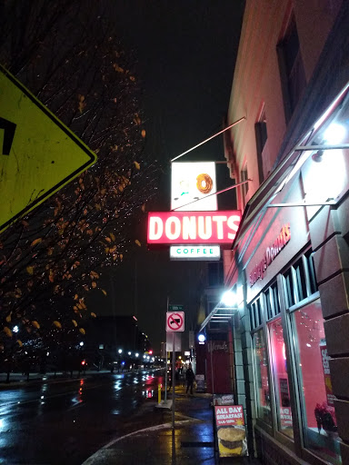 Donut Shop «Buckeye Donuts», reviews and photos, 1998 N High St, Columbus, OH 43201, USA