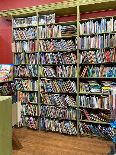 Recycle Bookstore image