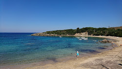 Vromoneri beach'in fotoğrafı biraz temiz temizlik seviyesi ile