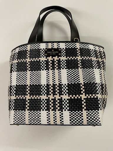 Thrift Store «Tambourine Resale Shop», reviews and photos, 1619 10th Ave, Vero Beach, FL 32960, USA