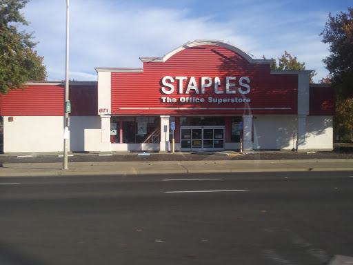 Office Supply Store «Staples», reviews and photos, 671 Colusa Ave, Yuba City, CA 95991, USA