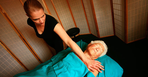 Massage Therapist «Ashland Institute of Massage», reviews and photos