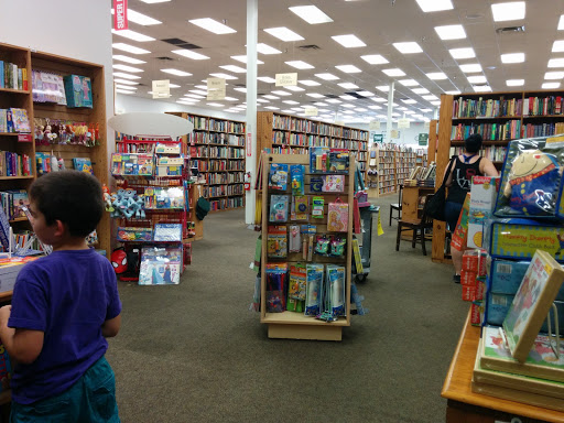 Book Store «Half Price Books», reviews and photos, 6339 E Southern Ave, Mesa, AZ 85206, USA