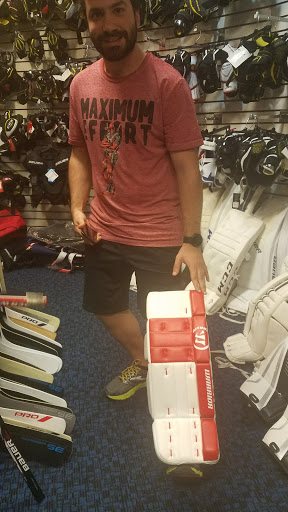 Sporting Goods Store «Rink Side Sports Tampa», reviews and photos, 10222 Elizabeth Pl, Tampa, FL 33619, USA