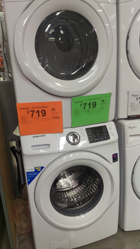 Home Improvement Store «The Home Depot», reviews and photos, 29801 Southfield Rd, Southfield, MI 48076, USA