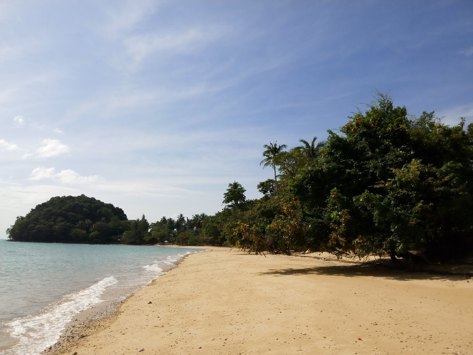 Fotografija Klong Jark II Beach z prostorna obala
