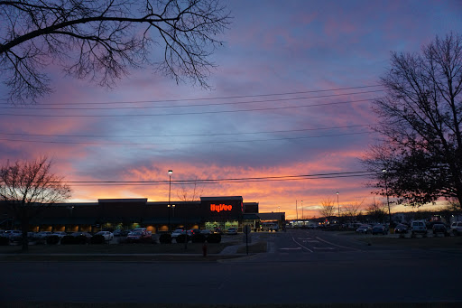 Supermarket «Hy-Vee», reviews and photos, 1720 Waterfront Dr, Iowa City, IA 52240, USA