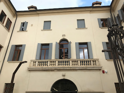 UniFe - Dipartimento di Giurisprudenza Via Domenico Angeli, 28, 45100 Rovigo RO, Italia