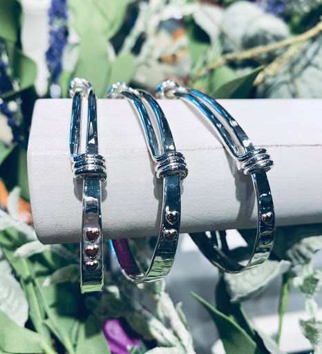 Jewelry Store «Mon Amie Fine Jewelry», reviews and photos, 87 Main St, Keene, NH 03431, USA