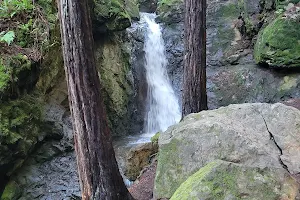 Cascade Falls Trailhead image