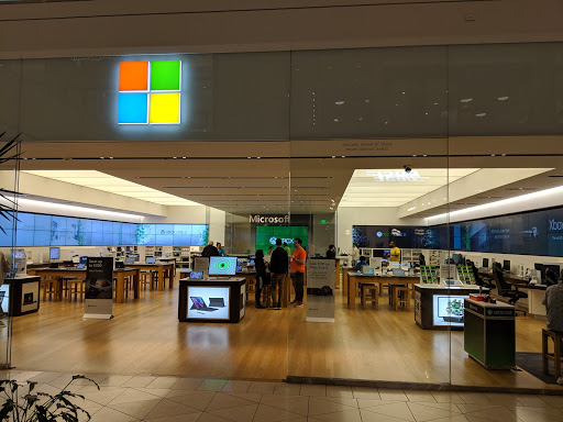 Computer Store «Microsoft Store», reviews and photos, 2855 Stevens Creek Blvd #1135, Santa Clara, CA 95050, USA