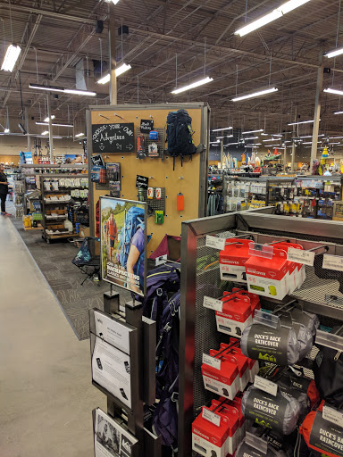 Camping Store «REI», reviews and photos, 1165 Perimeter Center W #200, Atlanta, GA 30338, USA